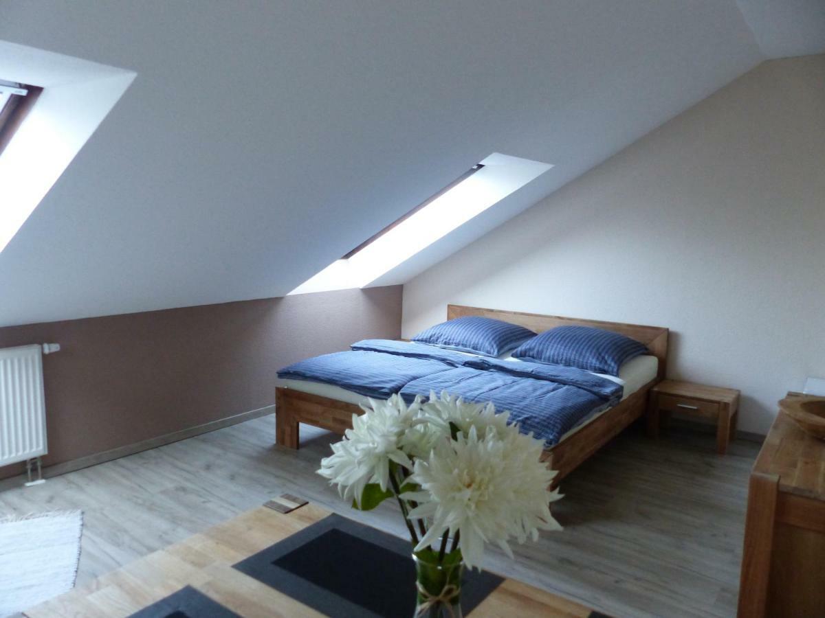 Ferienwohnung Ortrand - Pension Esterno foto