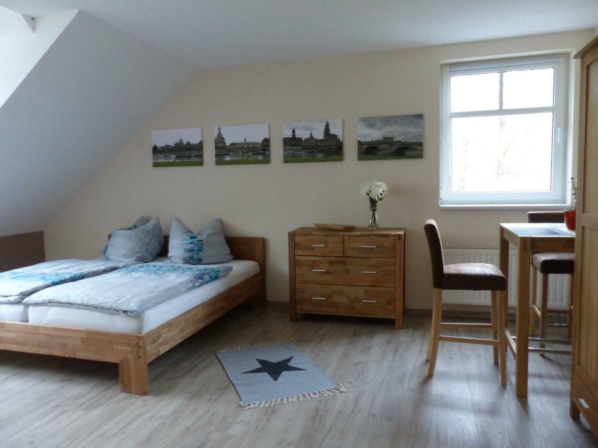 Ferienwohnung Ortrand - Pension Esterno foto